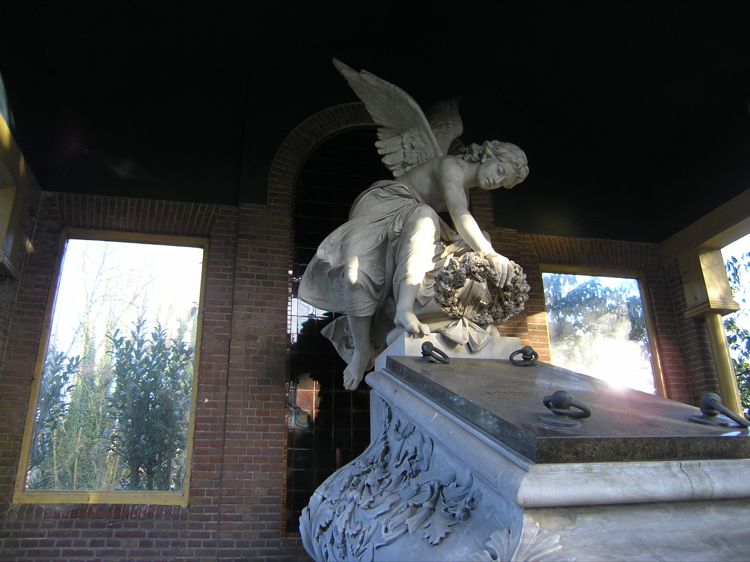 PC090266